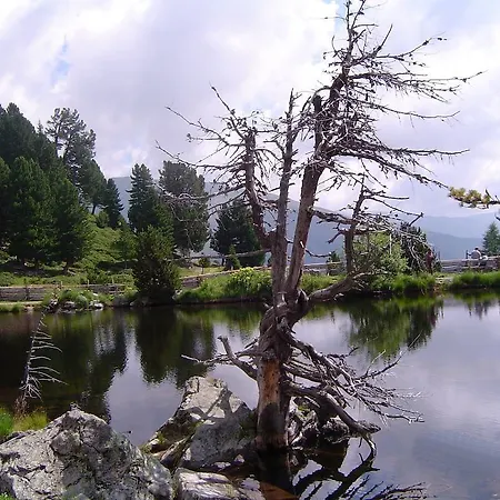 招待所 亨特里格公寓 3*