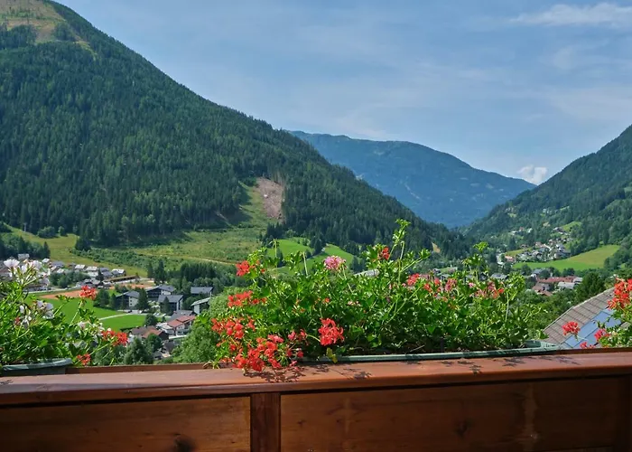 Guest house Landhaus Hinteregger